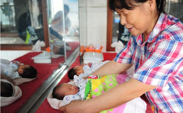 北京代孕服务费用，北京三代试管婴儿医院排名